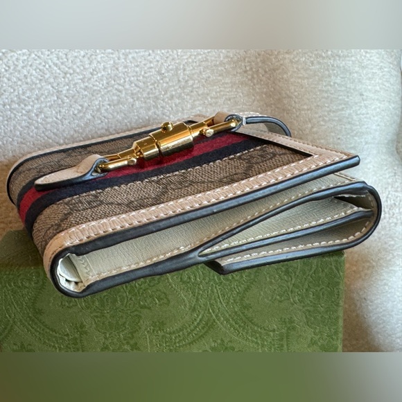 Gucci GG Supreme Jackie Sherry Line Wallet - Picture 5 of 12